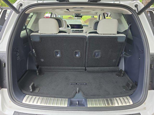 used 2025 Hyundai Palisade car, priced at $49,988