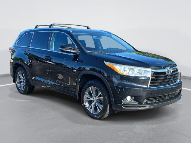 used 2014 Toyota Highlander car, priced at $12,488