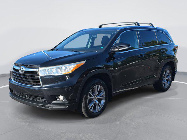 used 2014 Toyota Highlander car, priced at $12,488