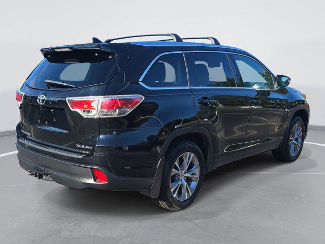 used 2014 Toyota Highlander car, priced at $12,488