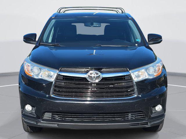 used 2014 Toyota Highlander car, priced at $12,488