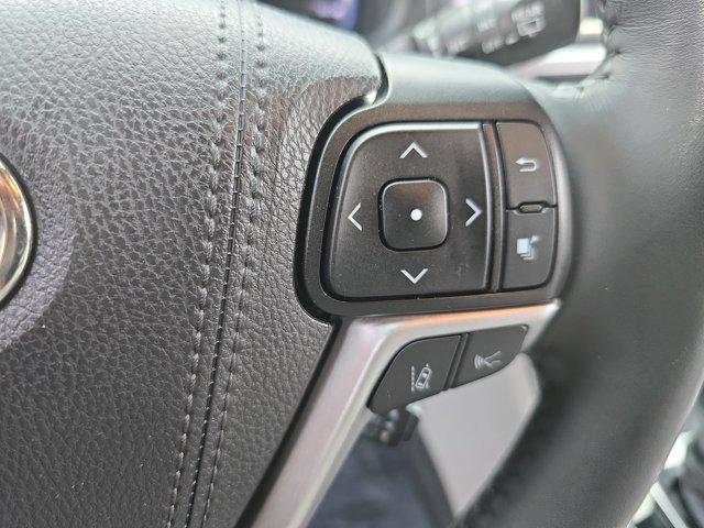 used 2019 Toyota Highlander car, priced at $31,026