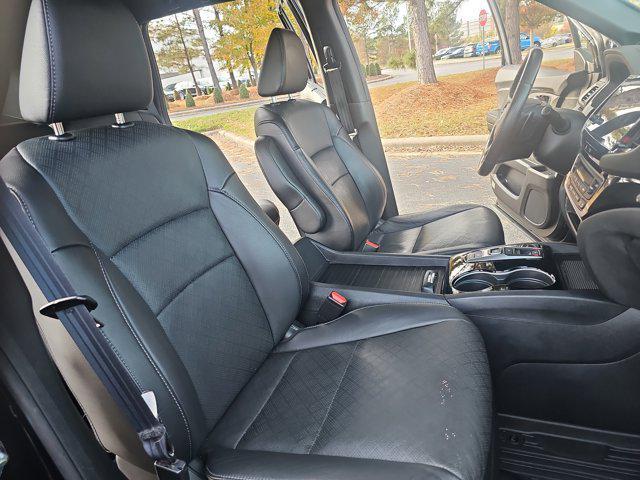 used 2022 Honda Passport car, priced at $34,488