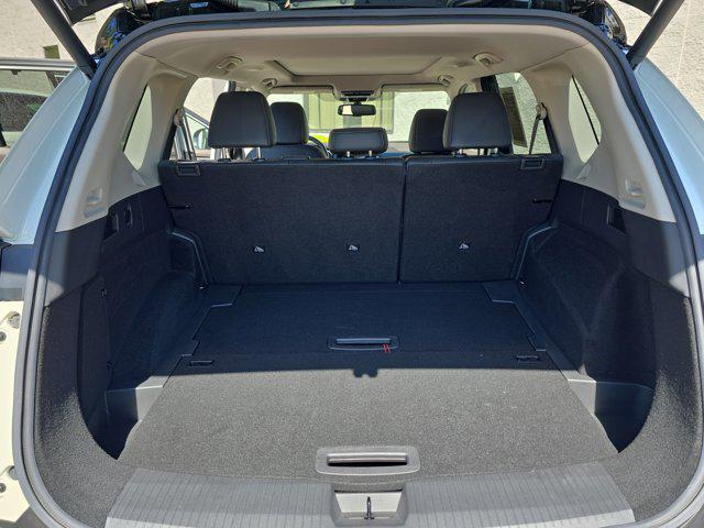 used 2021 Nissan Rogue car, priced at $27,286