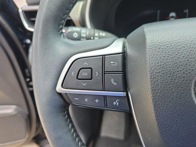used 2023 Toyota Highlander car, priced at $40,334