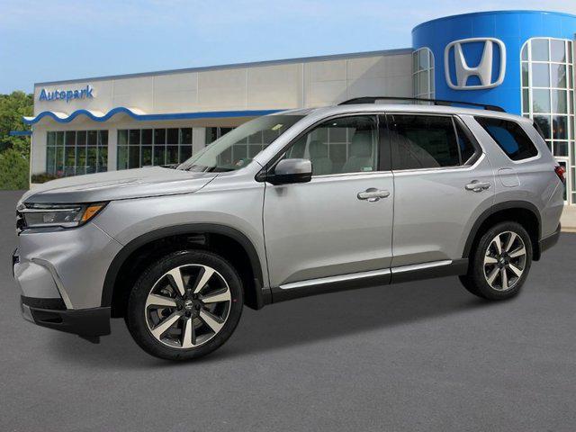 new 2025 Honda Pilot car, priced at $51,095