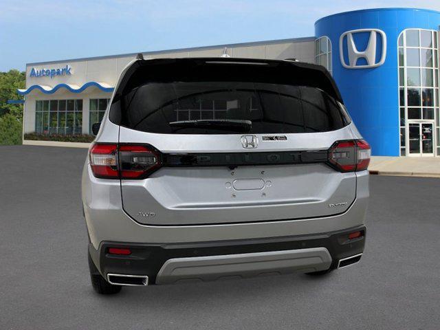 new 2025 Honda Pilot car, priced at $51,095