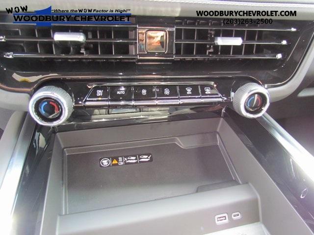 new 2025 Chevrolet Suburban car, priced at $80,945