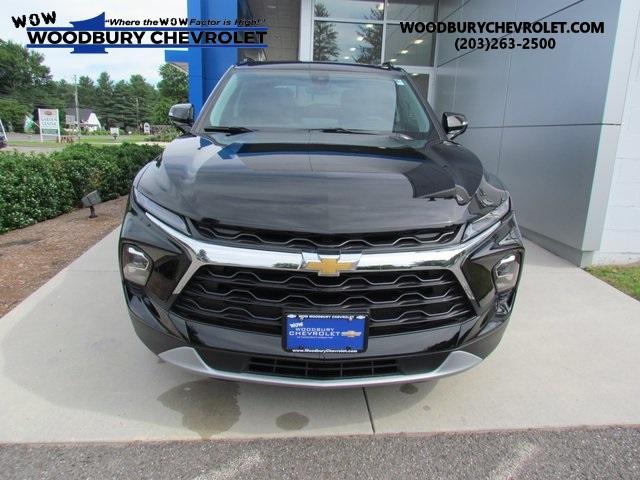 new 2025 Chevrolet Blazer car