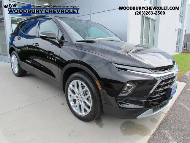 new 2025 Chevrolet Blazer car