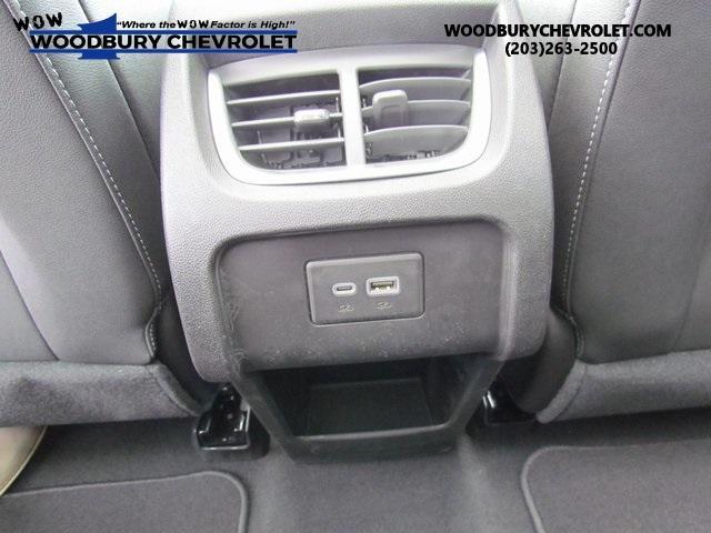 new 2025 Chevrolet Blazer car