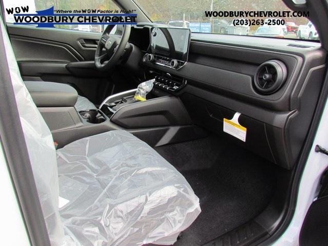 new 2026 Chevrolet Colorado car, priced at $32,090