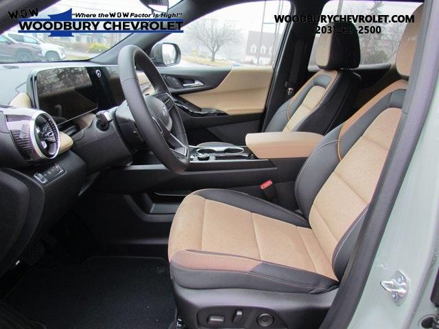 new 2025 Chevrolet Equinox car