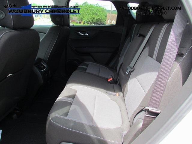 new 2025 Chevrolet Blazer car