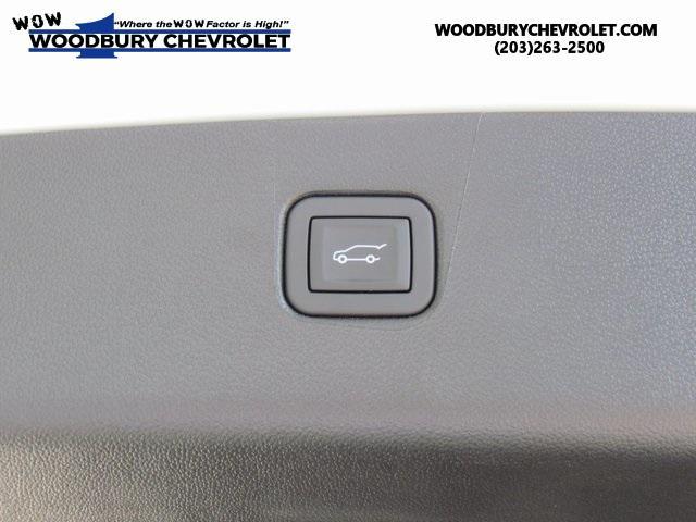 new 2025 Chevrolet Blazer car