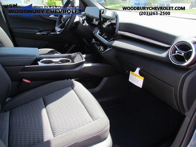 new 2025 Chevrolet Equinox car