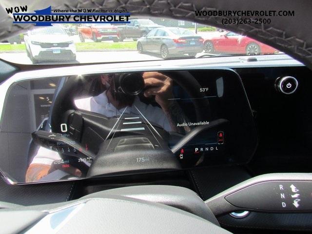 new 2025 Chevrolet Equinox car