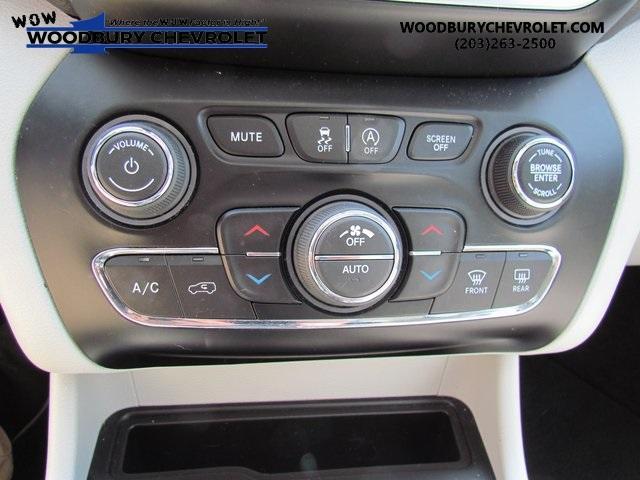 used 2019 Jeep Cherokee car, priced at $18,490