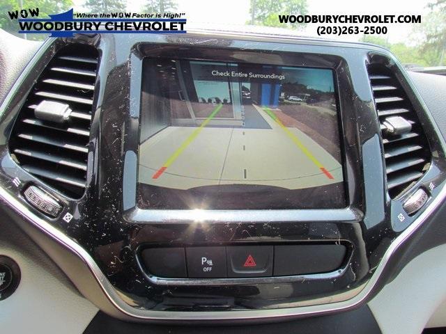used 2019 Jeep Cherokee car, priced at $18,490