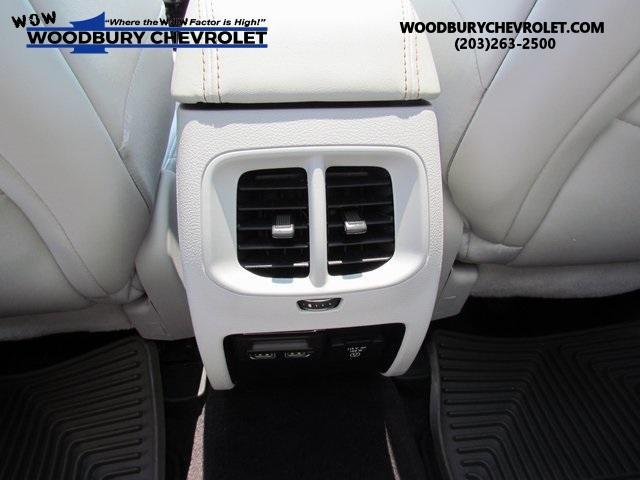 used 2019 Jeep Cherokee car, priced at $18,490