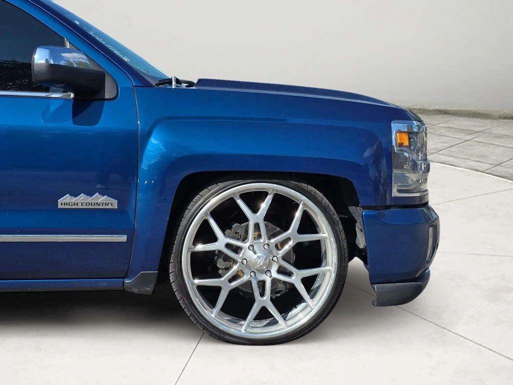 used 2017 Chevrolet Silverado 1500 car, priced at $38,000