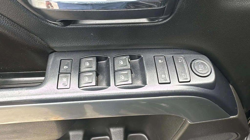 used 2015 Chevrolet Silverado 1500 car, priced at $17,995