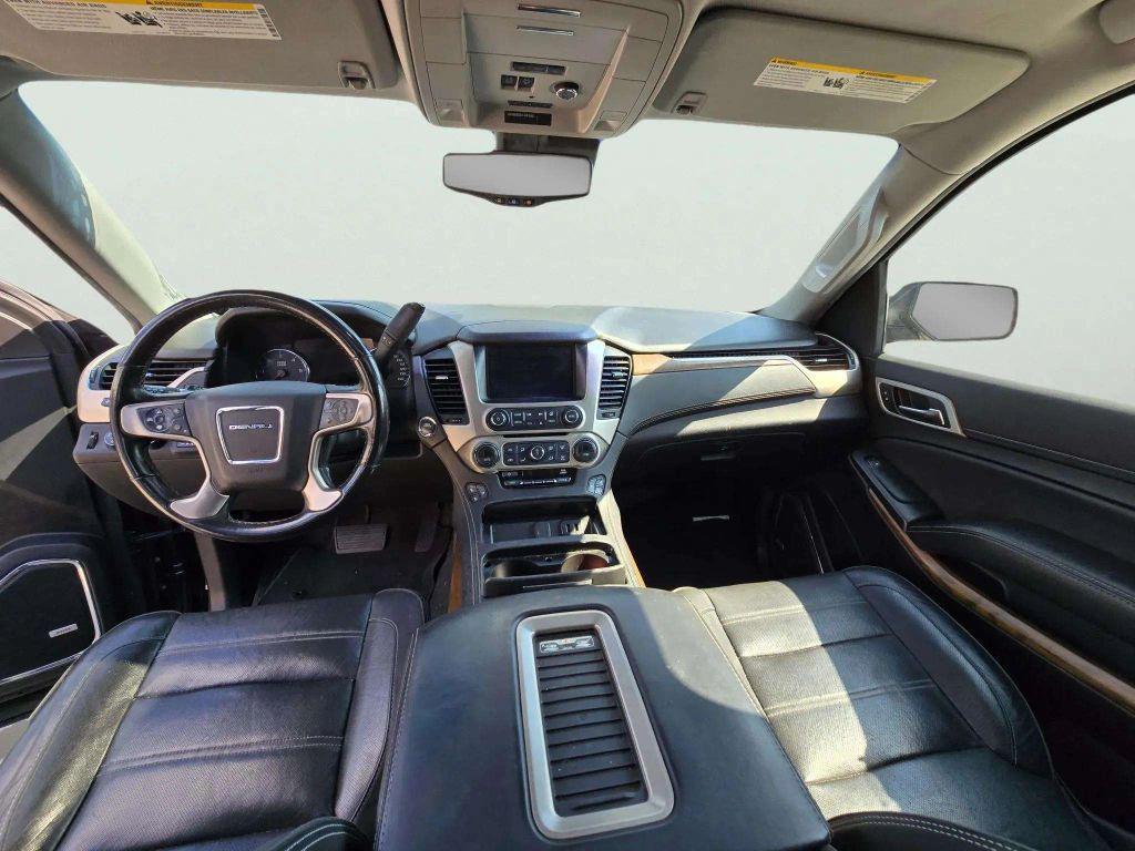 used 2019 GMC Yukon XL car, priced at $27,195