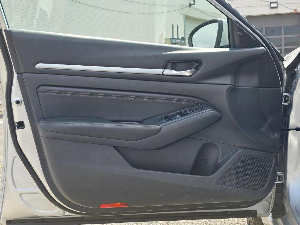 used 2019 Nissan Altima car, priced at $17,995