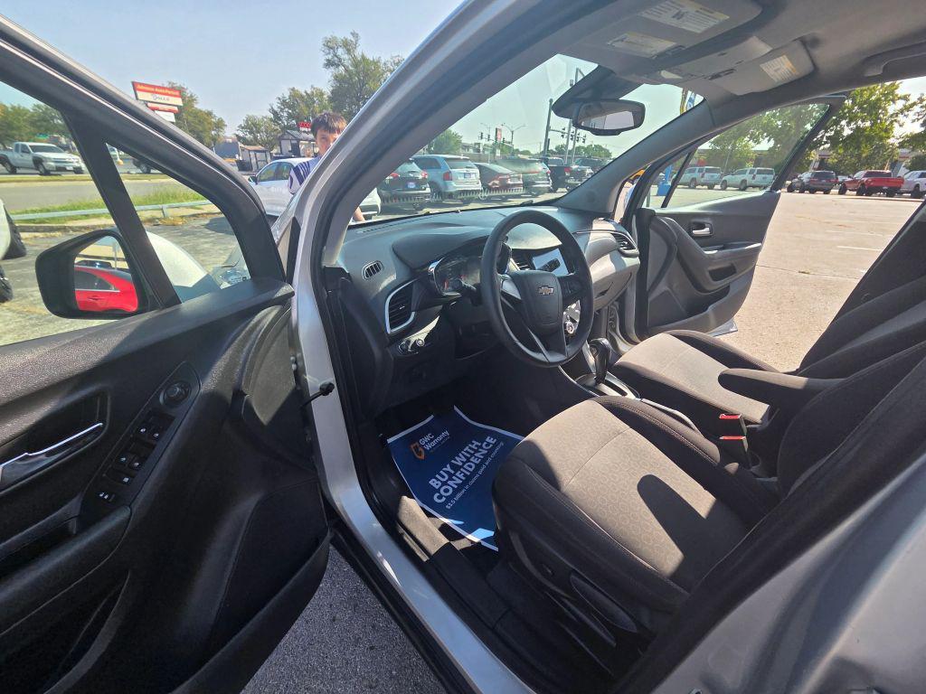 used 2020 Chevrolet Trax car, priced at $11,995