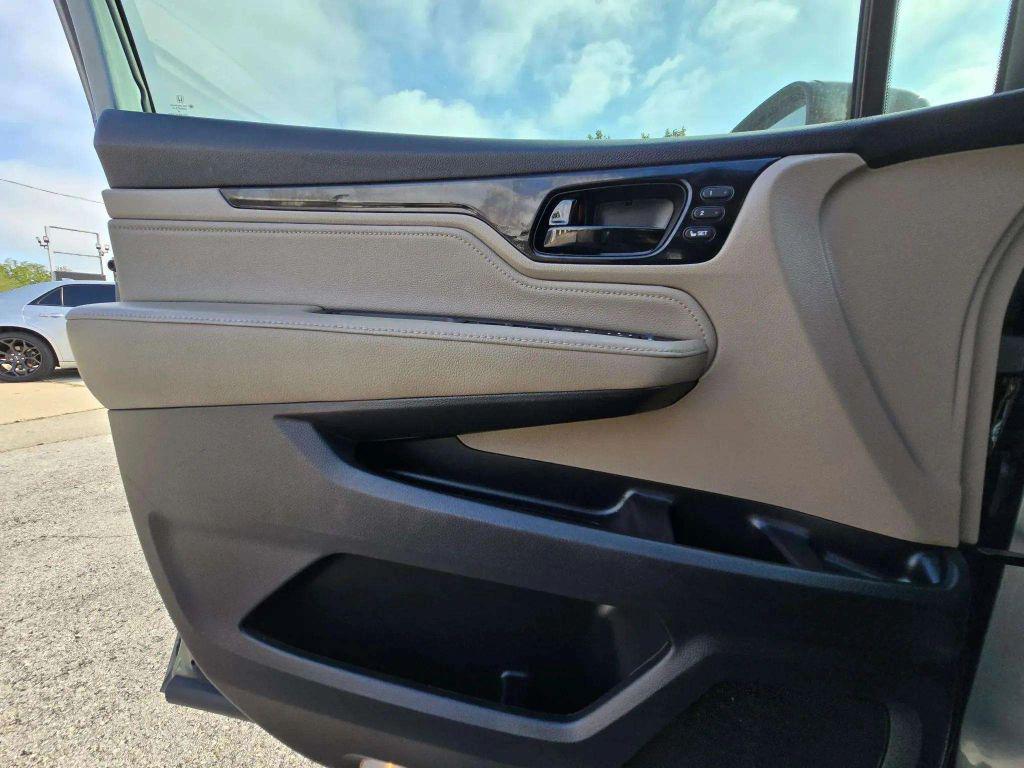 used 2018 Honda Odyssey car, priced at $24,375