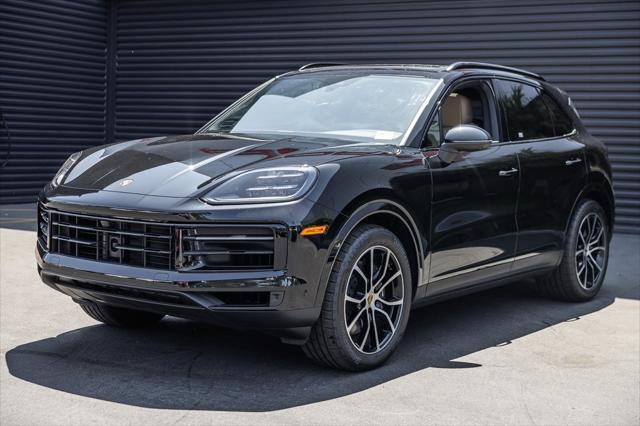 used 2025 Porsche Cayenne car, priced at $91,998