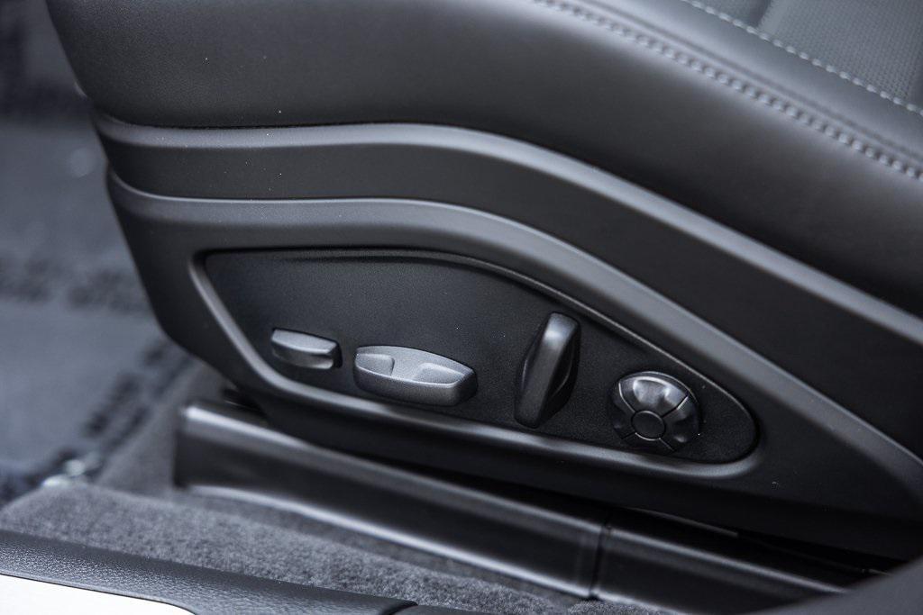 new 2025 Porsche Panamera car, priced at $134,365