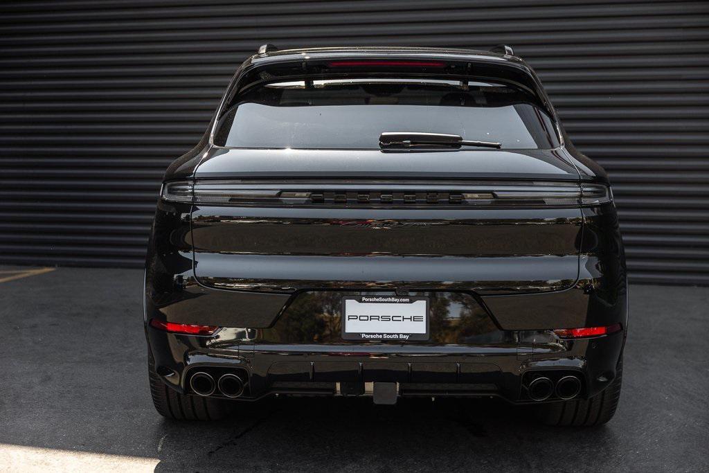 new 2025 Porsche Cayenne car, priced at $169,305