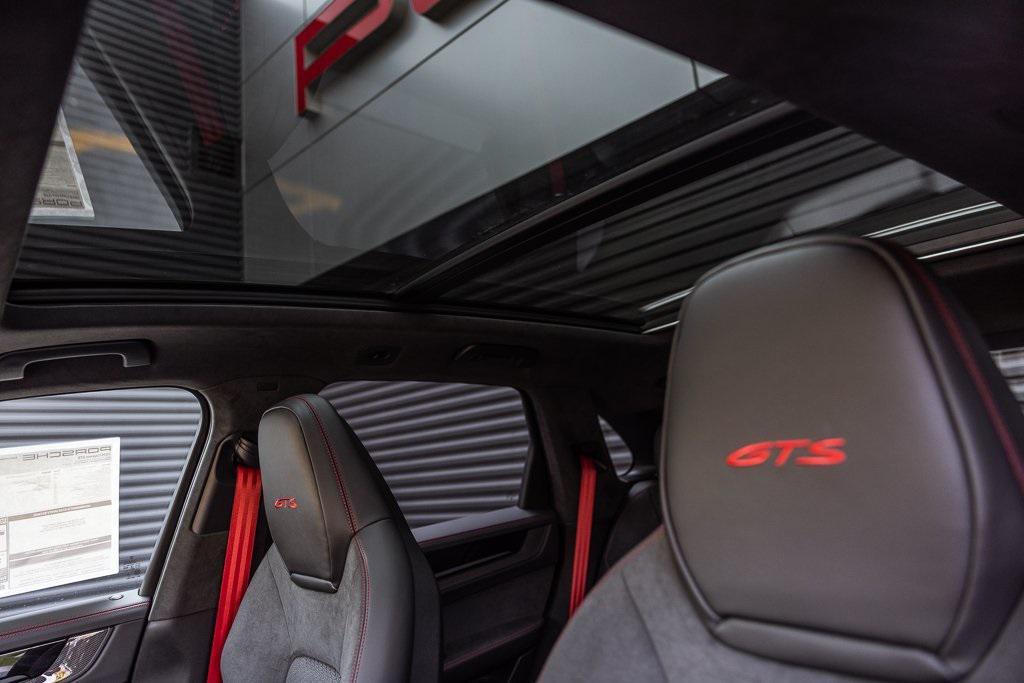 new 2025 Porsche Cayenne car, priced at $169,305