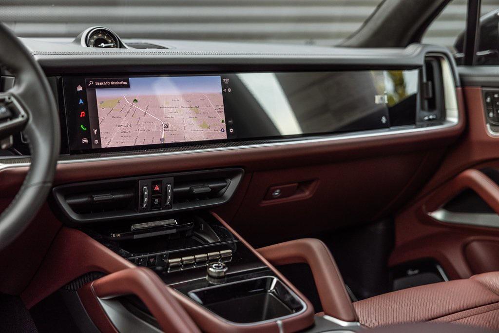 new 2025 Porsche Cayenne car, priced at $195,995