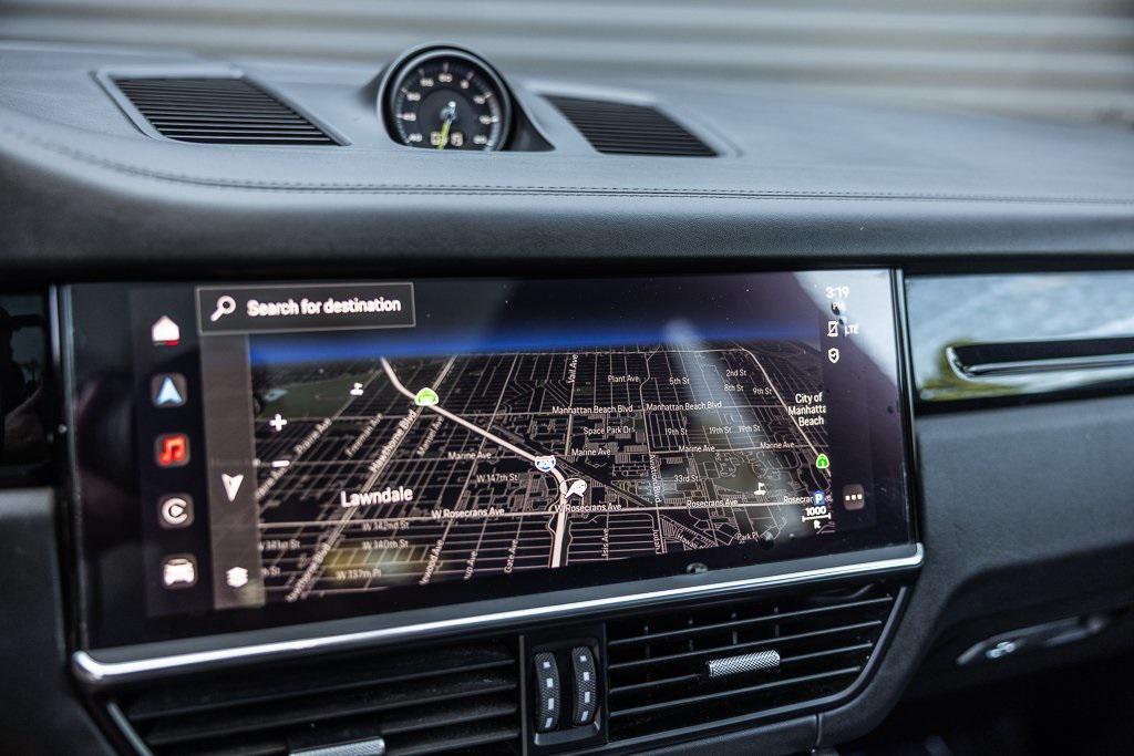 used 2022 Porsche Cayenne car, priced at $69,998