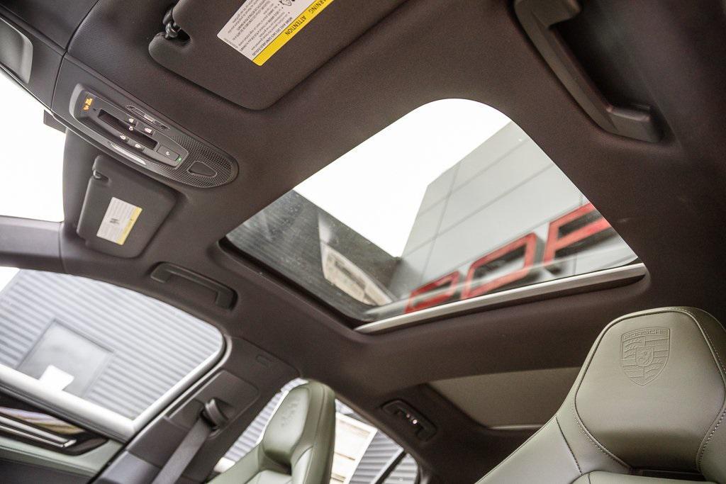 new 2025 Porsche Panamera car, priced at $149,945