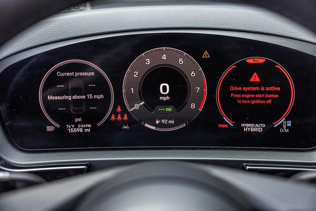 used 2024 Porsche Cayenne car, priced at $92,998