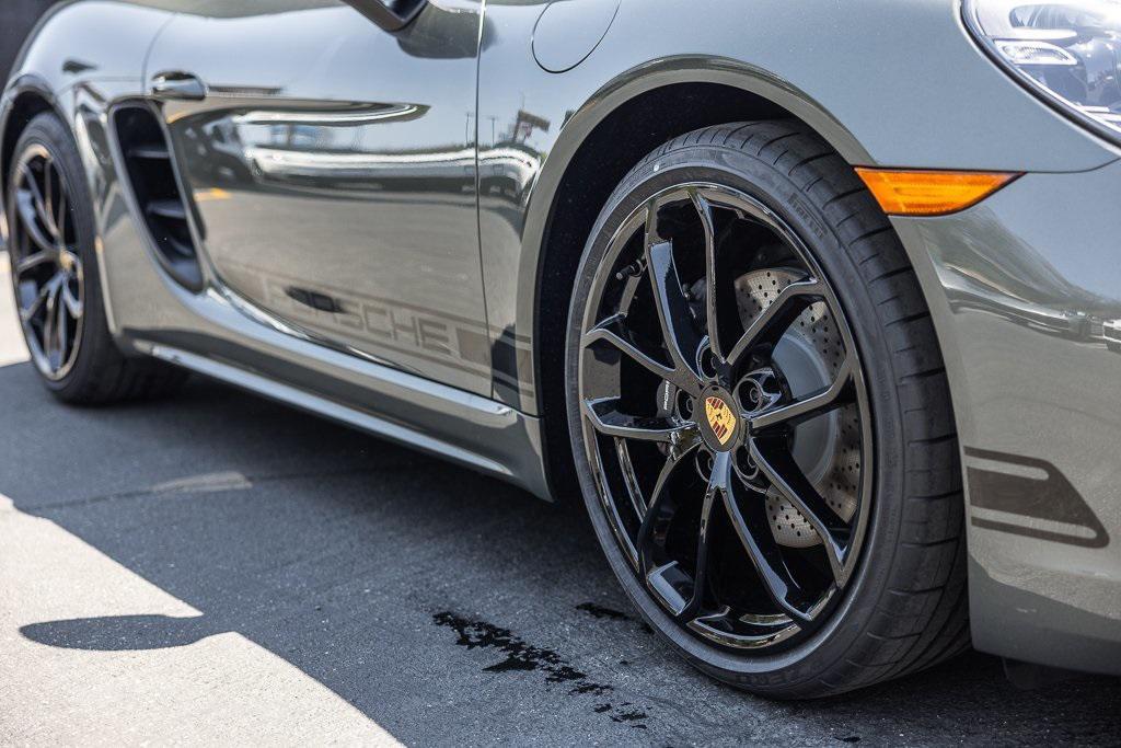 new 2025 Porsche 718 Cayman car, priced at $89,385