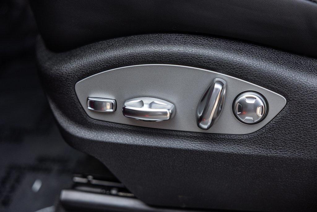 new 2025 Porsche Macan car, priced at $74,365