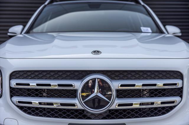 used 2021 Mercedes-Benz GLB 250 car, priced at $29,498