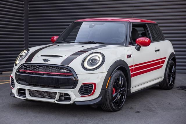 used 2020 MINI Hardtop car, priced at $25,991