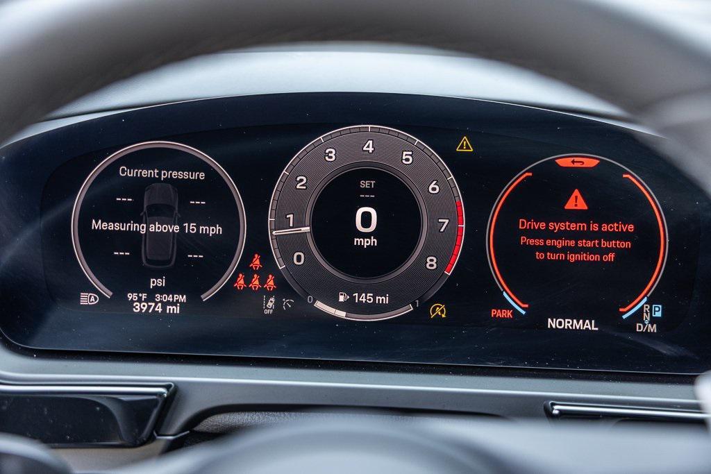used 2025 Porsche Cayenne car, priced at $89,998