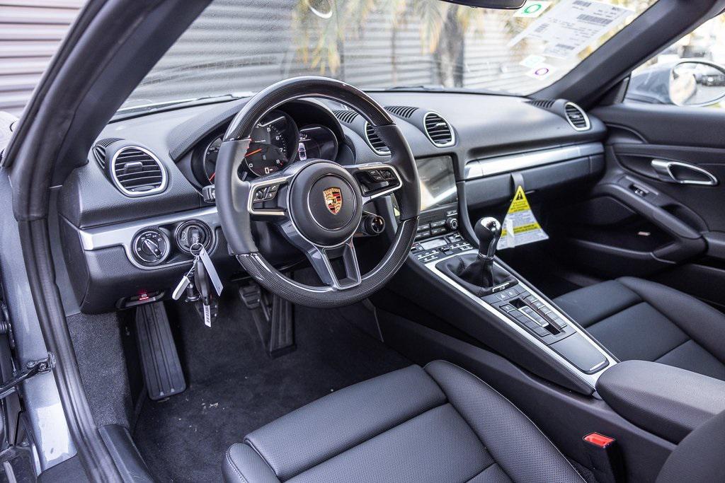 new 2025 Porsche 718 Boxster car, priced at $90,975