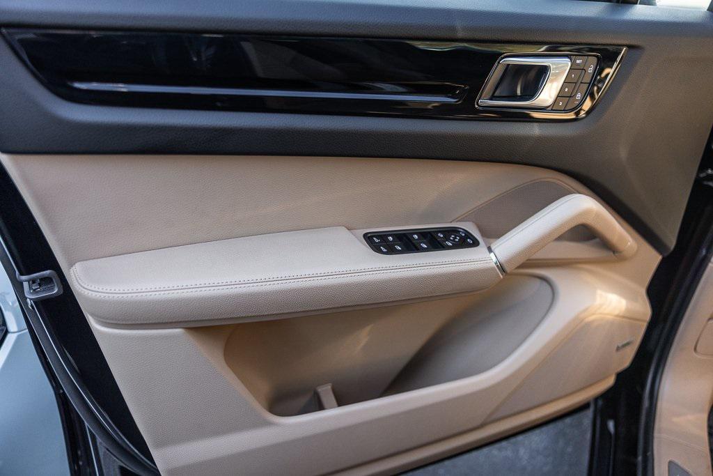 used 2023 Porsche Cayenne car, priced at $80,998