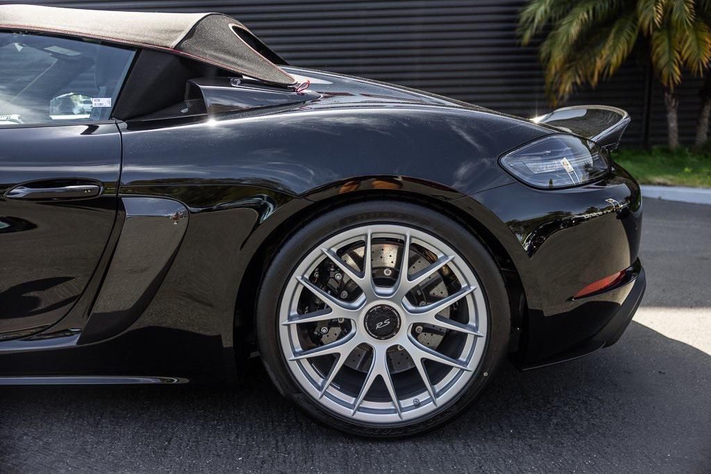 used 2025 Porsche 718 Spyder car, priced at $224,998