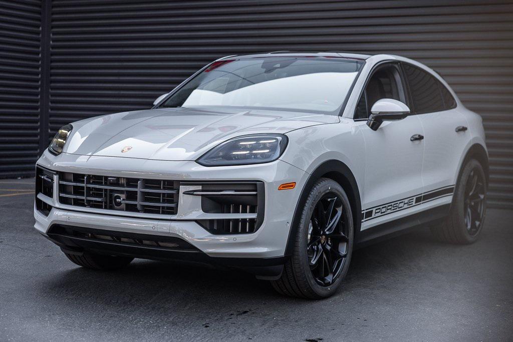new 2025 Porsche Cayenne car, priced at $171,615