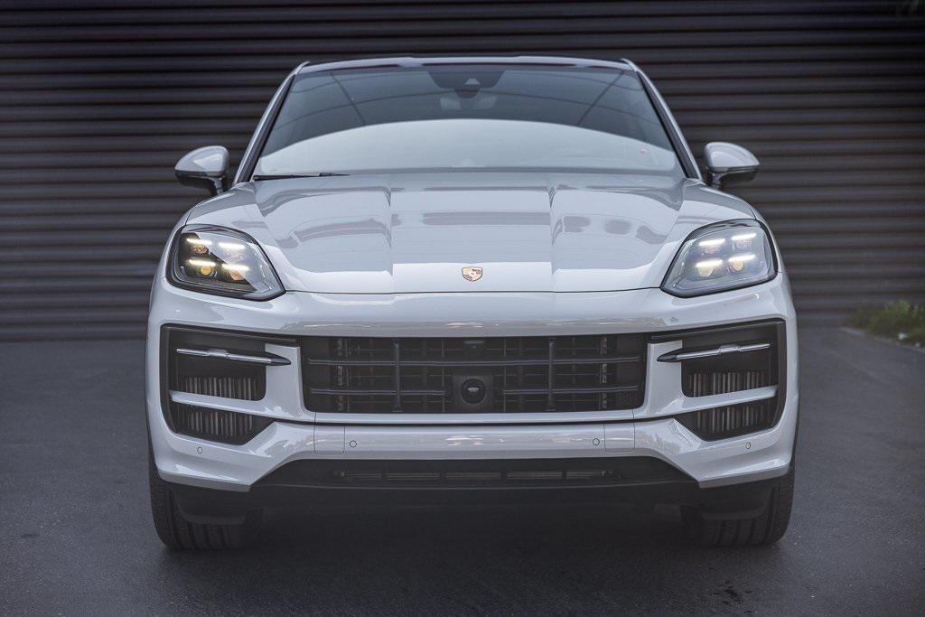 new 2025 Porsche Cayenne car, priced at $171,615