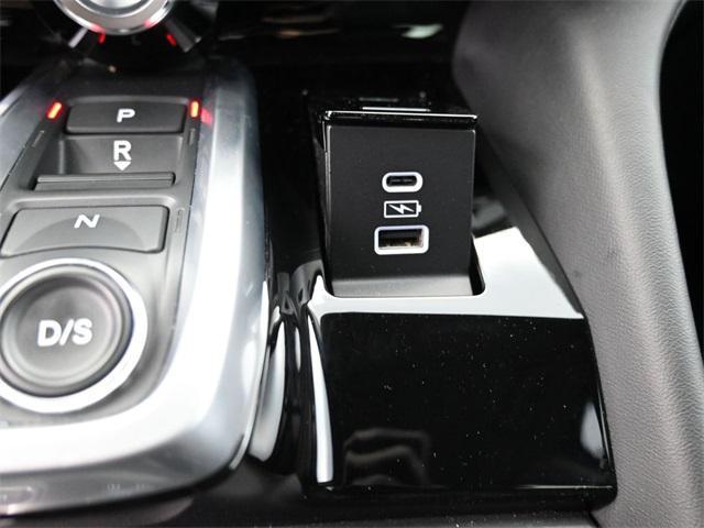 used 2023 Acura MDX car, priced at $44,990