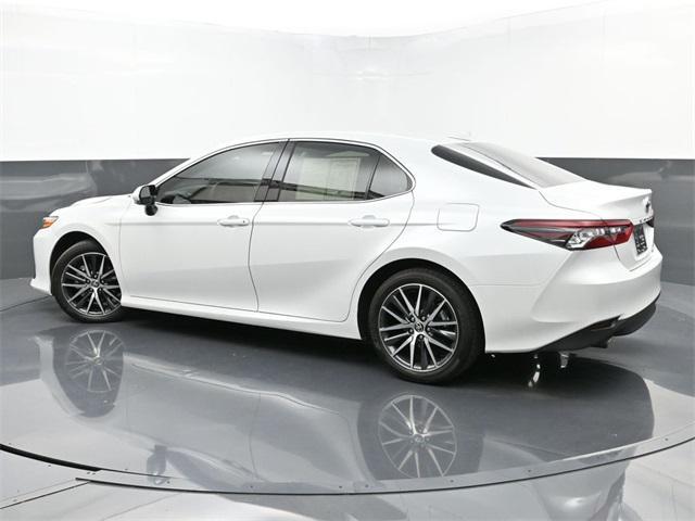 used 2023 Toyota Camry Hybrid car, priced at $31,900